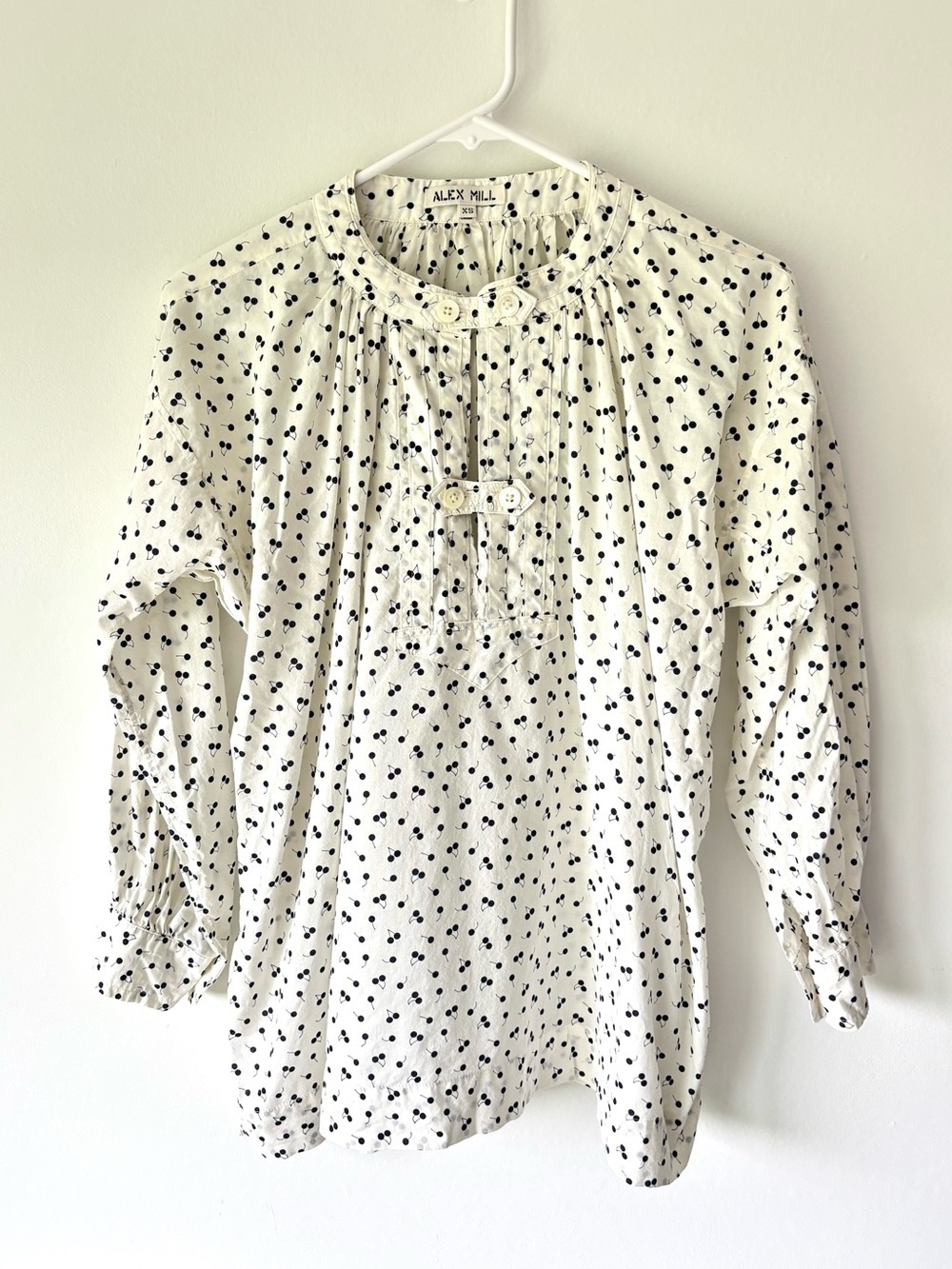 Alex Mill Popover Blouse White Black Cherry Spotted Print Cotton Preppy Costal